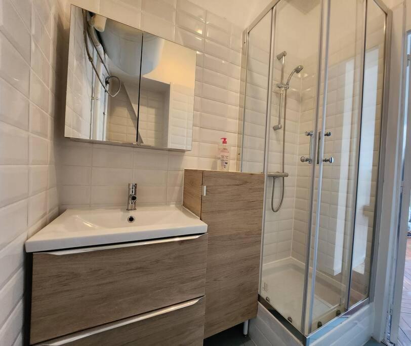 Urban Studio - Gare A Proximite Rouen Zewnętrze zdjęcie